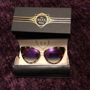 Dita Heartbreaker Sunglasses. Purple/Tortoise.